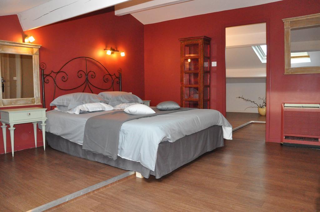 Le Lac De Crivito Bed & Breakfast Caraman Стая снимка